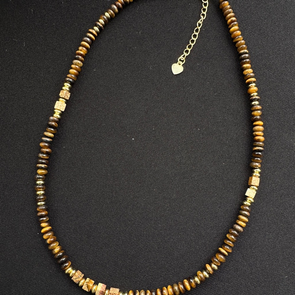Elegant Brown and Gold Beaded Necklace